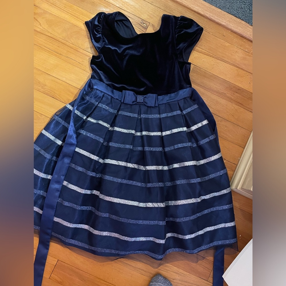 Girls special occasion dresss